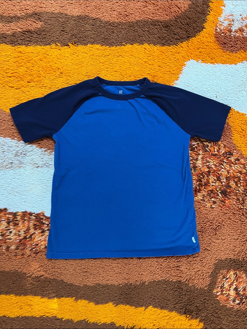 GAP Raglan Tee